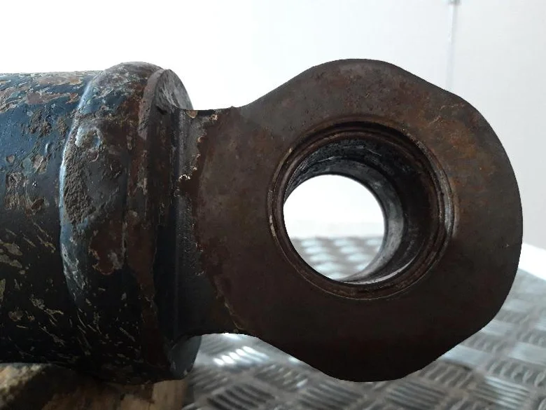 Vérin de levage lame pour YANMAR VIO45