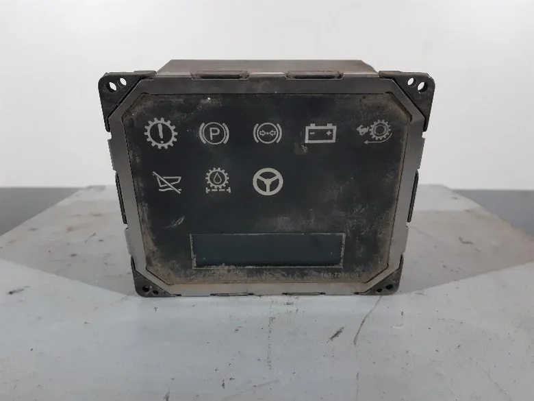 Dashboard for CATERPILLAR 725