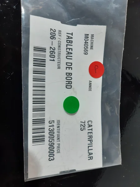 Dashboard for CATERPILLAR 725