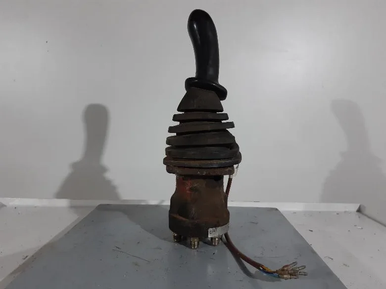 Joystick pour CATERPILLAR 315B