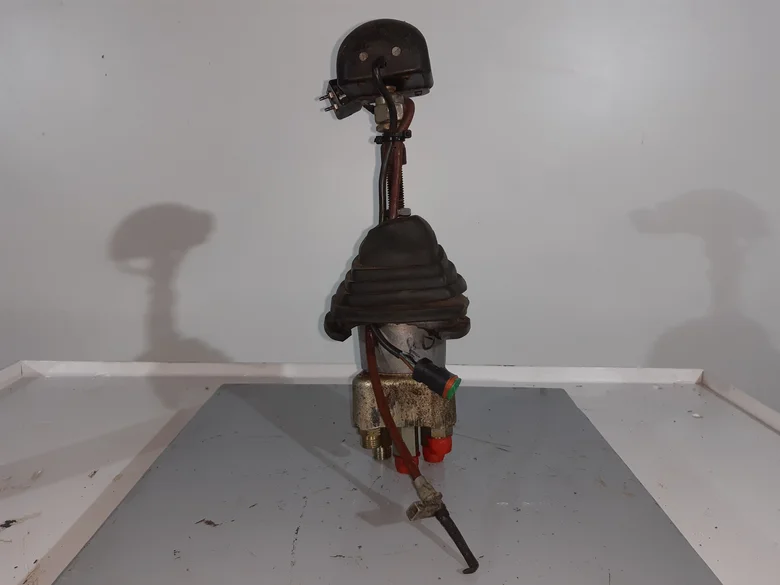Joystick pour CATERPILLAR 320B