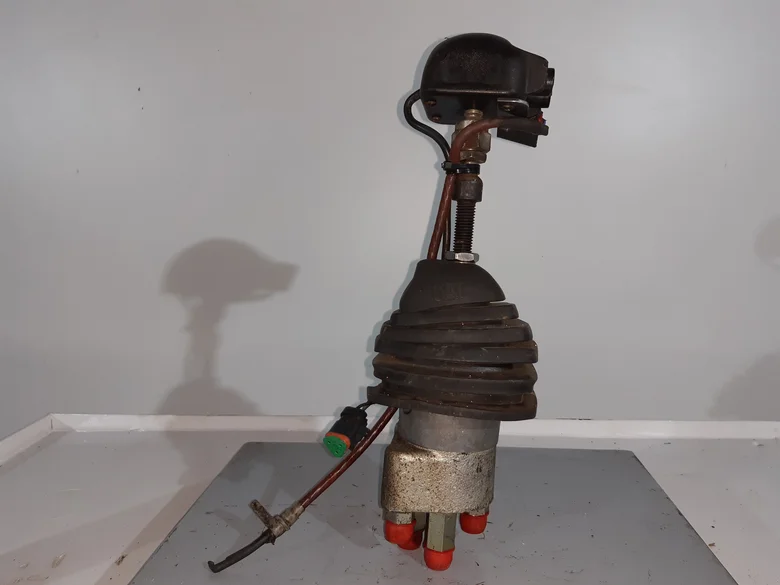 Joystick pour CATERPILLAR 320B
