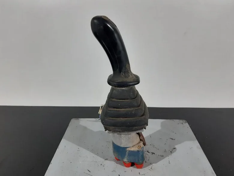 Joystick pour CATERPILLAR M312