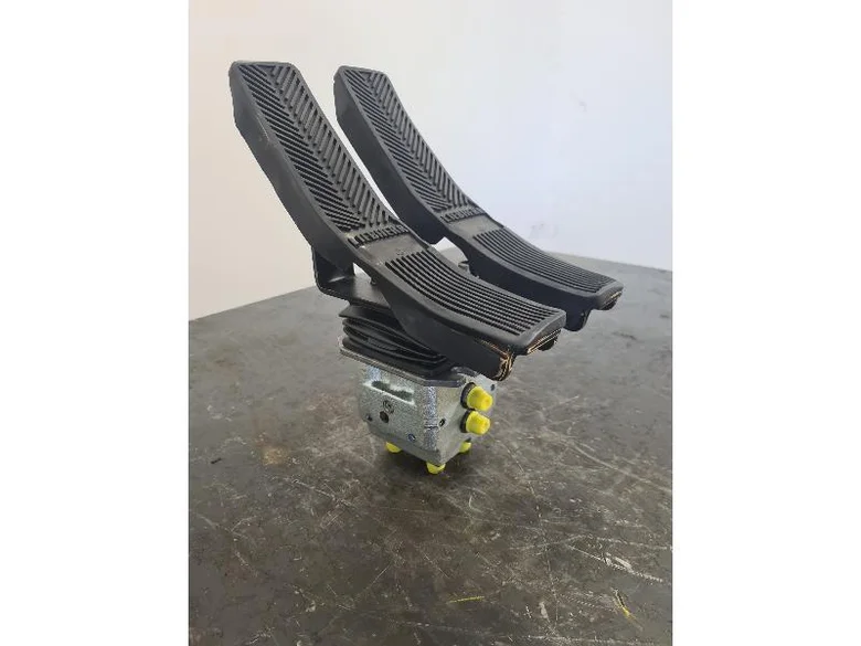 Joystick pour LIEBHERR R956HD