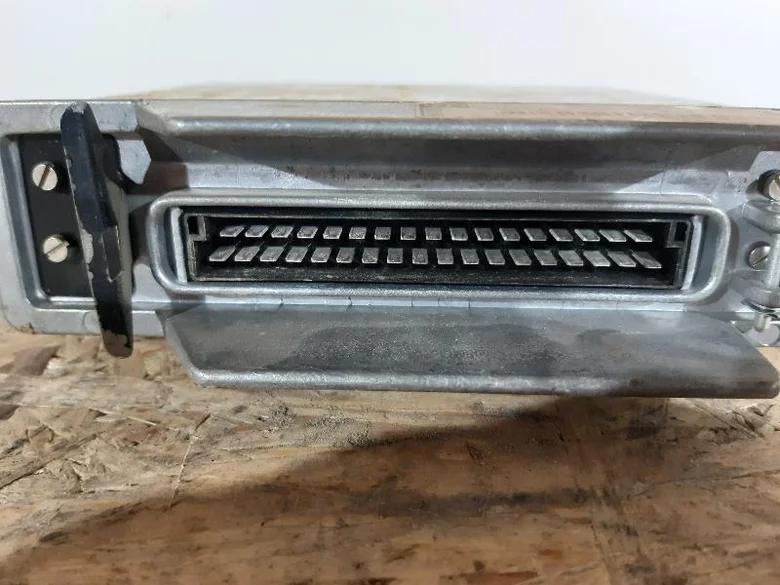 Boîtier électronique pour LIEBHERR L554