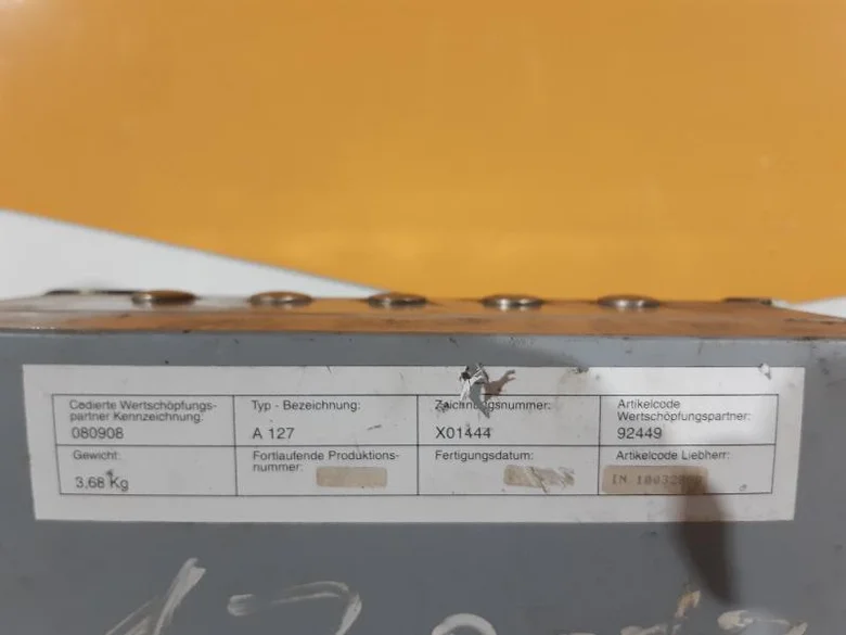 Boîtier électronique pour LIEBHERR R317