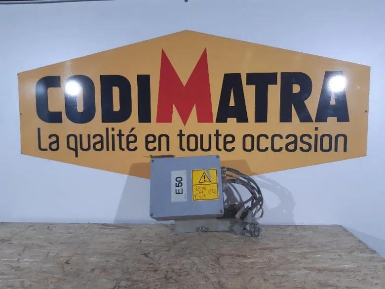 Boîtier électronique pour LIEBHERR R924COMP