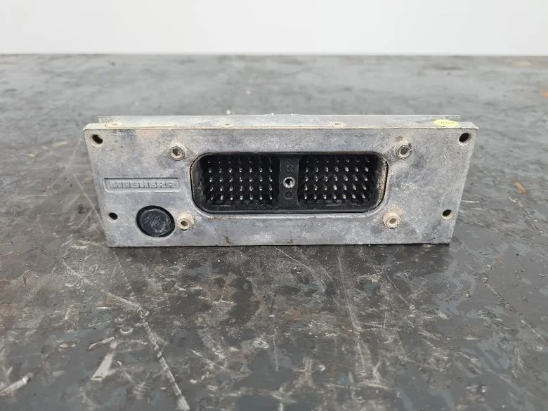 Electronic control unit for LIEBHERR R926LC