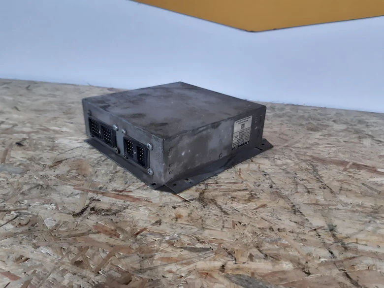 Boîtier électronique pour LIEBHERR A914B