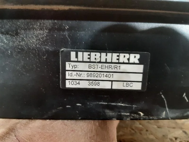 Electronic control unit for LIEBHERR R904