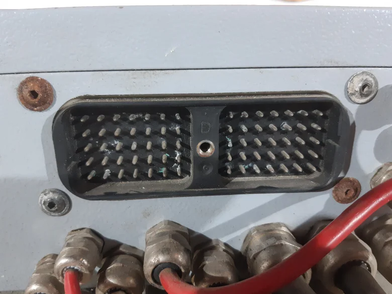 Boîtier électronique pour LIEBHERR R920