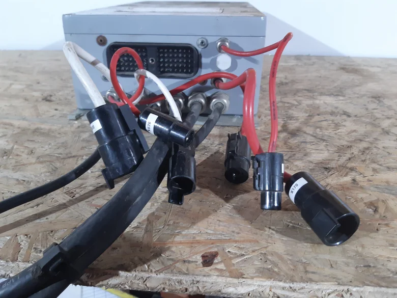Boîtier électronique pour LIEBHERR R920
