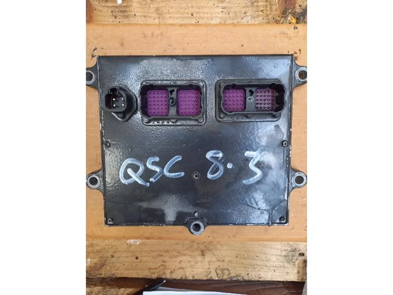 Electronic control unit for KOMATSU PC210-8