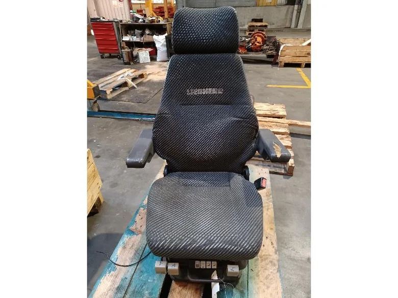 Seat for LIEBHERR R964C