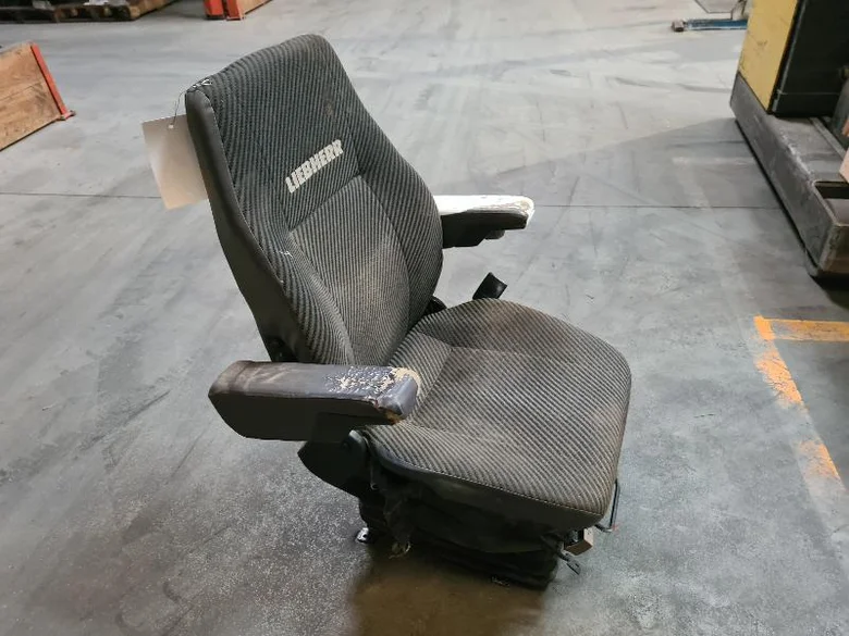 Asiento para LIEBHERR R914C