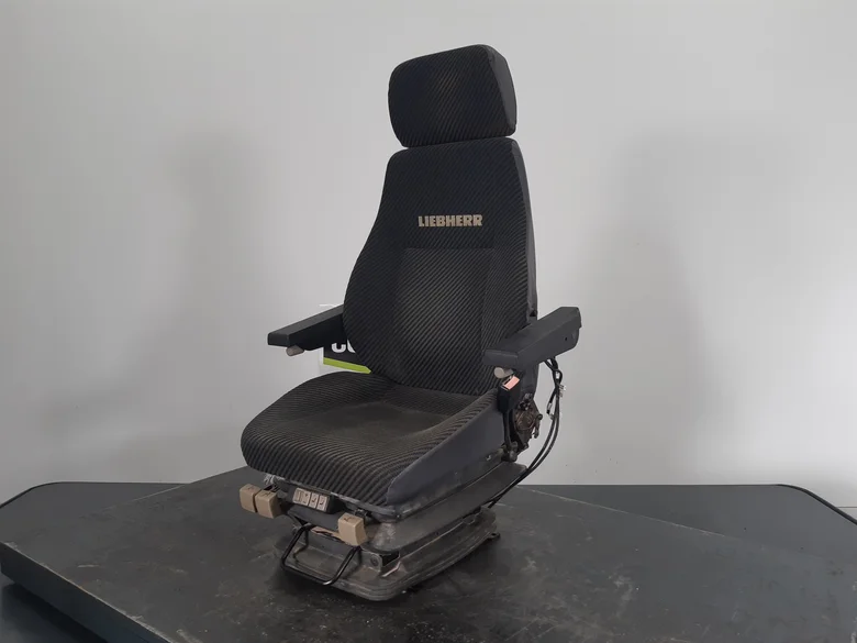 Siège pour LIEBHERR R974C
