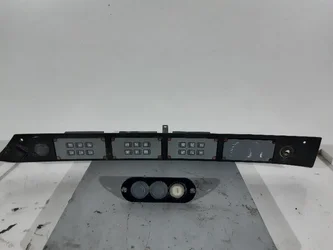Tablero de instrumentos para LIEBHERR R916LC