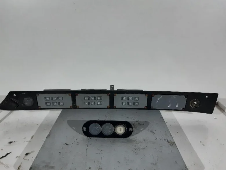 Dashboard for LIEBHERR R916LC