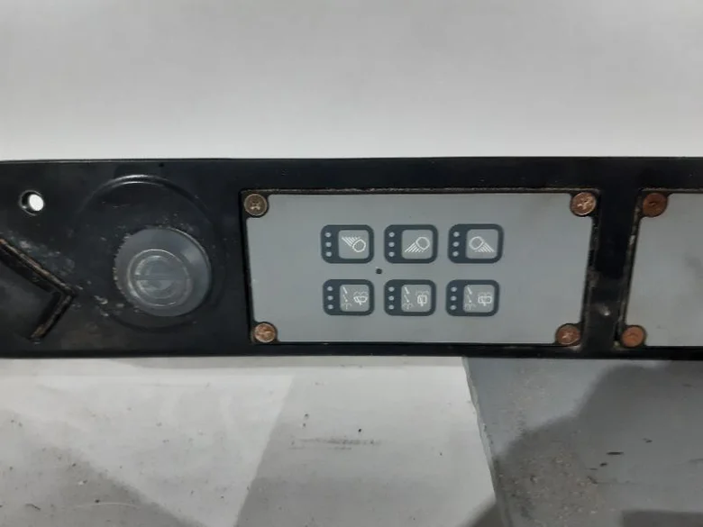 Dashboard for LIEBHERR R916LC