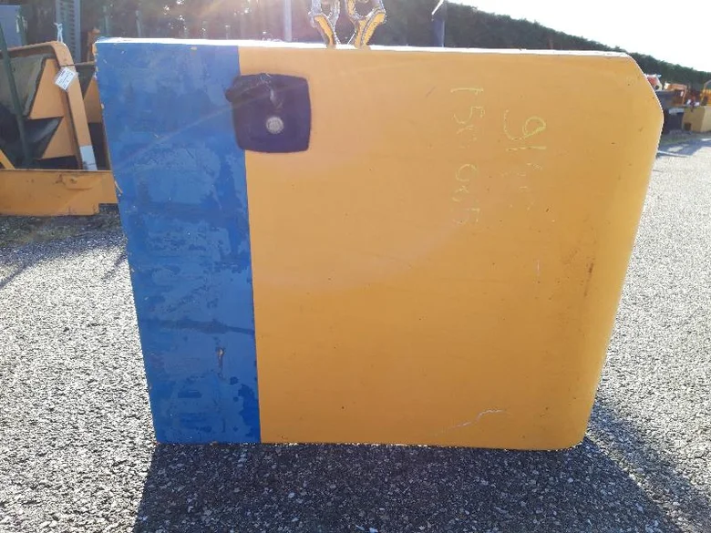 Porte de compartiment pour LIEBHERR R914C