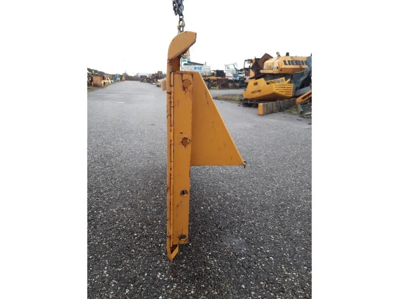 Porte de compartiment pour LIEBHERR R924