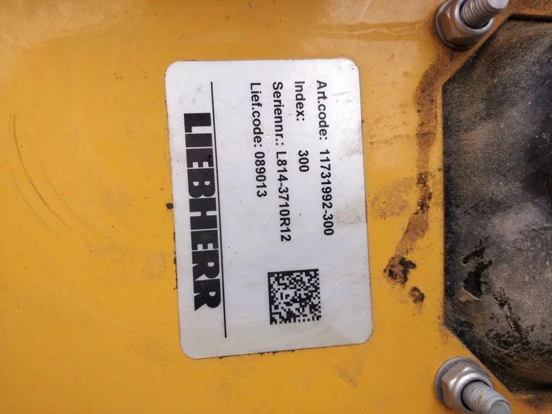 Porte de compartiment pour LIEBHERR R920