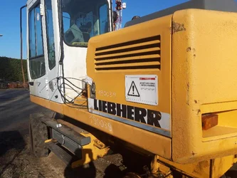Porte de compartiment pour LIEBHERR A902LI
