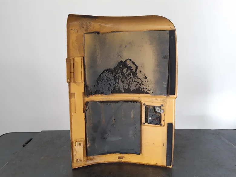 Compartment door for CATERPILLAR 314C