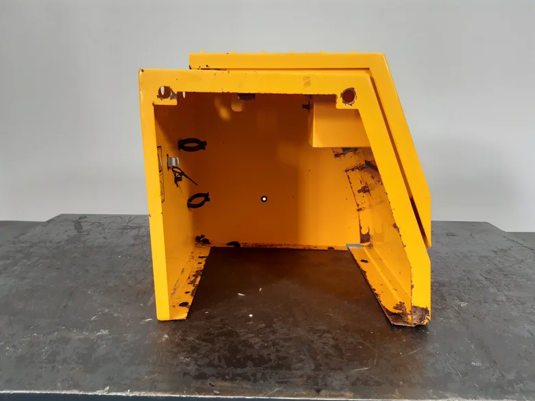 Trunk for JCB JS260LC