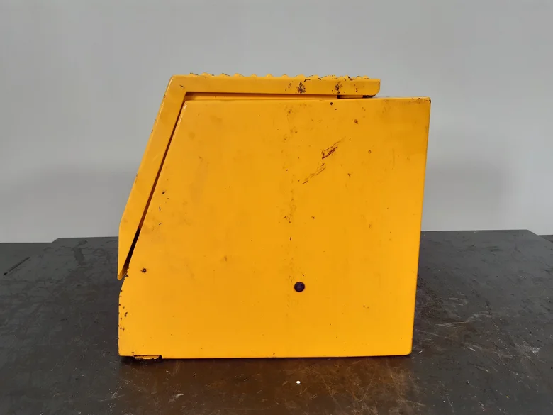Trunk for JCB JS260LC