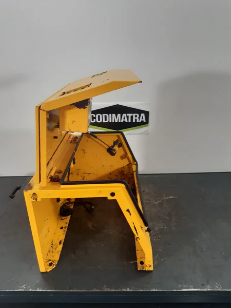 Trunk for JCB JS330XD