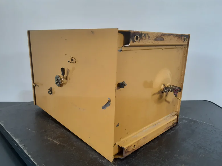 Réservoir carburant pour CATERPILLAR 318C