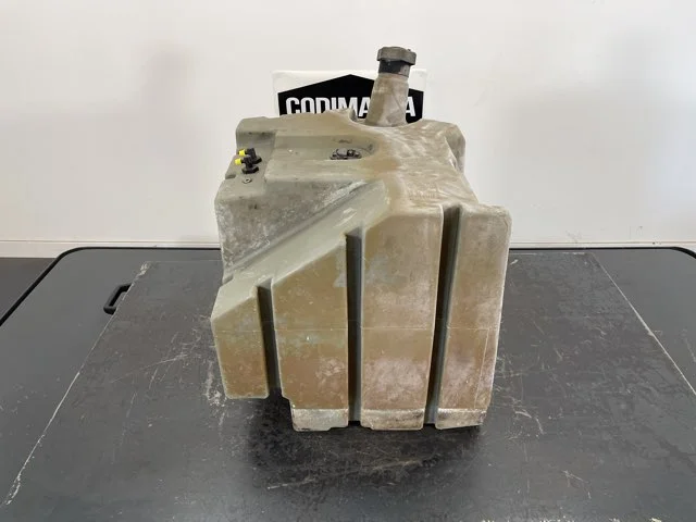 Fuel tank for LIEBHERR L514