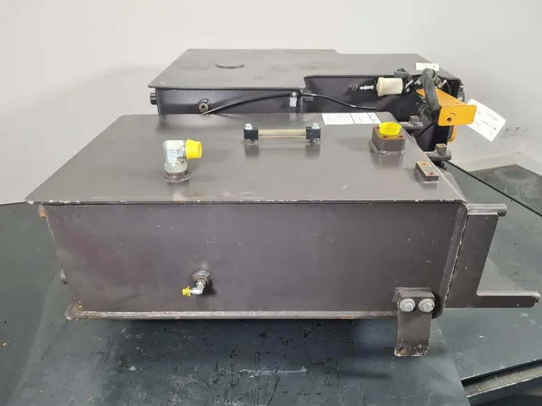 Réservoir hydraulique pour VOLVO ECR145EL