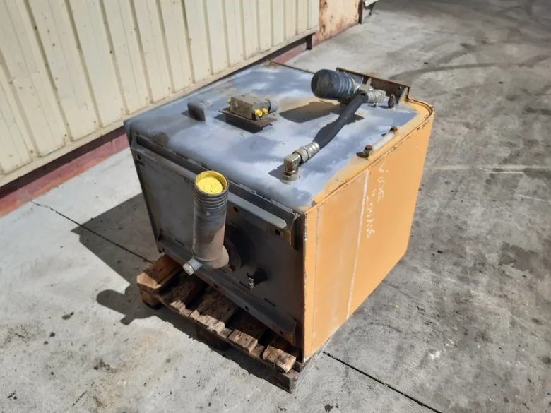 Réservoir hydraulique pour CASE 9046