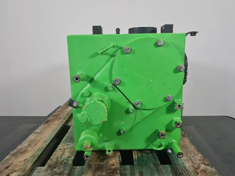 Réservoir hydraulique pour KOMATSU PC228USLC-11