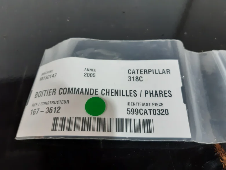 BOITIER COMMANDE CHENILLES / PHARES