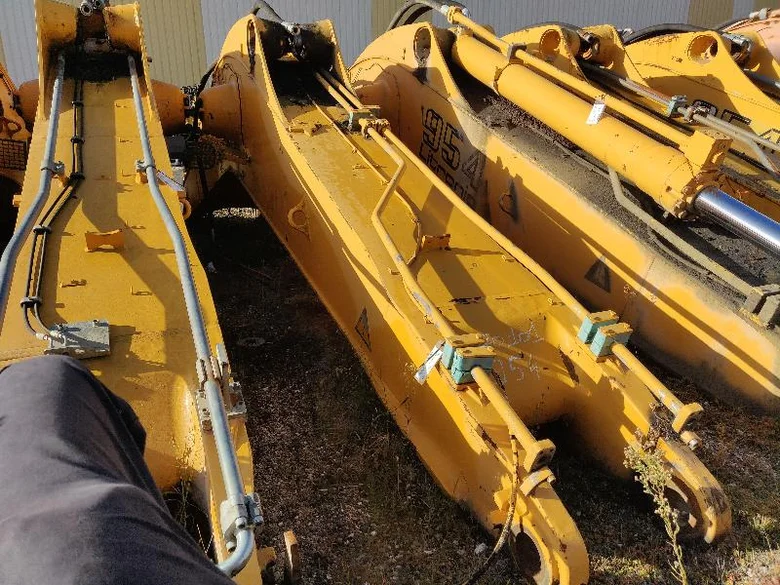 Flèche pour LIEBHERR R954B