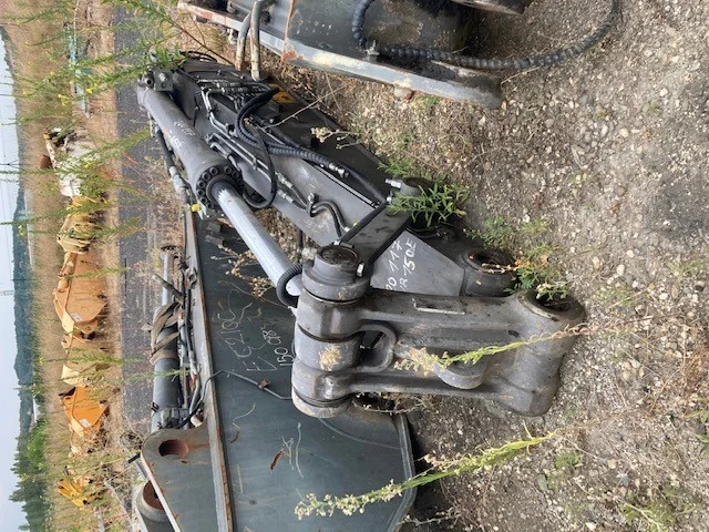 Arm for VOLVO EWR150E
