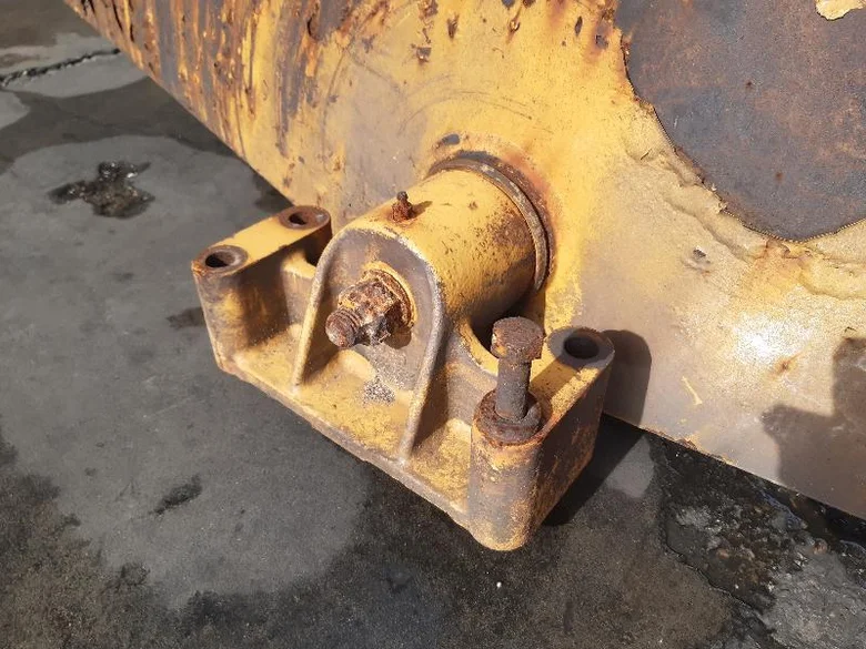 Dump box for CATERPILLAR 735