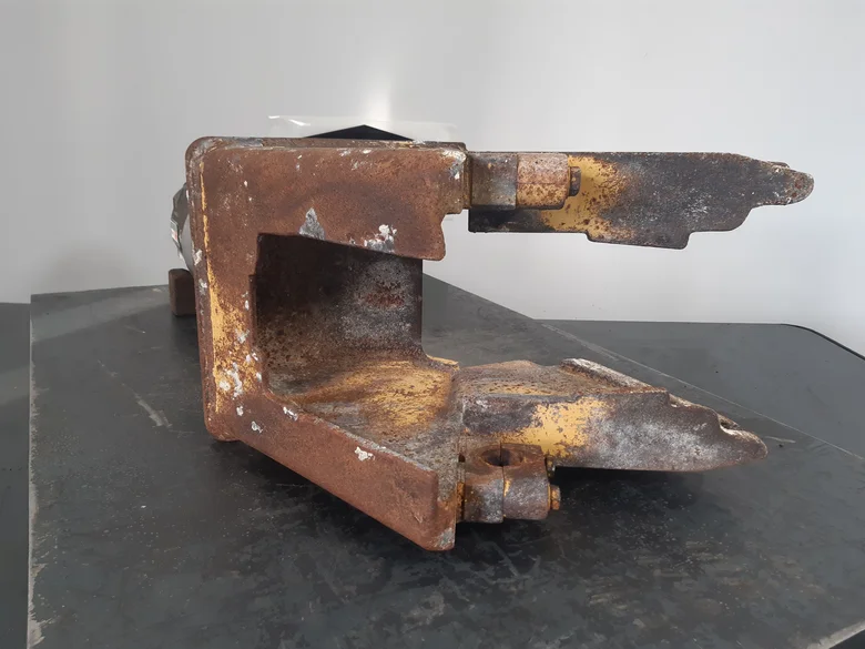 Undercarriage for CATERPILLAR D6MXL