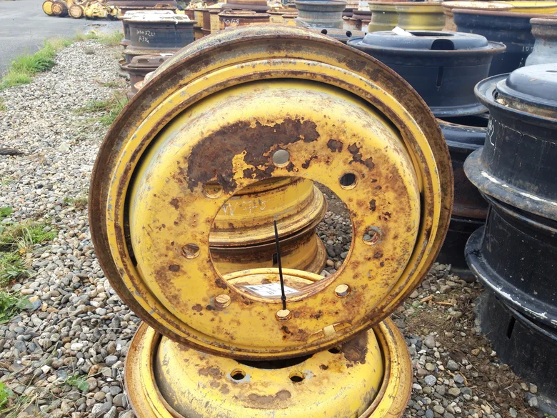 Llanta para KOMATSU PW75-1