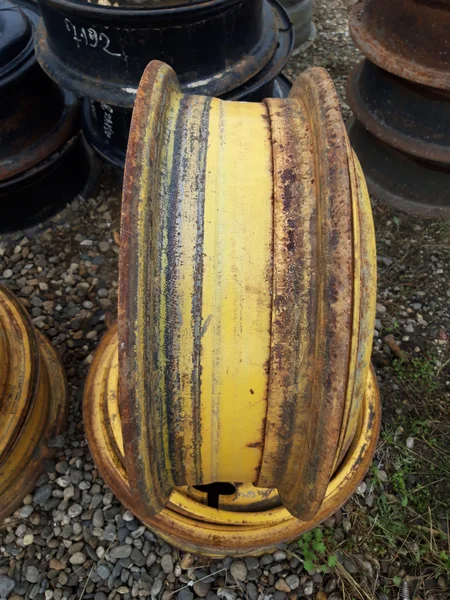 Llanta para KOMATSU PW75-1