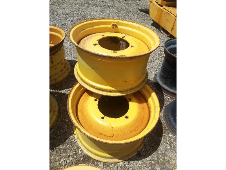 Rim for KOMATSU WB97S5