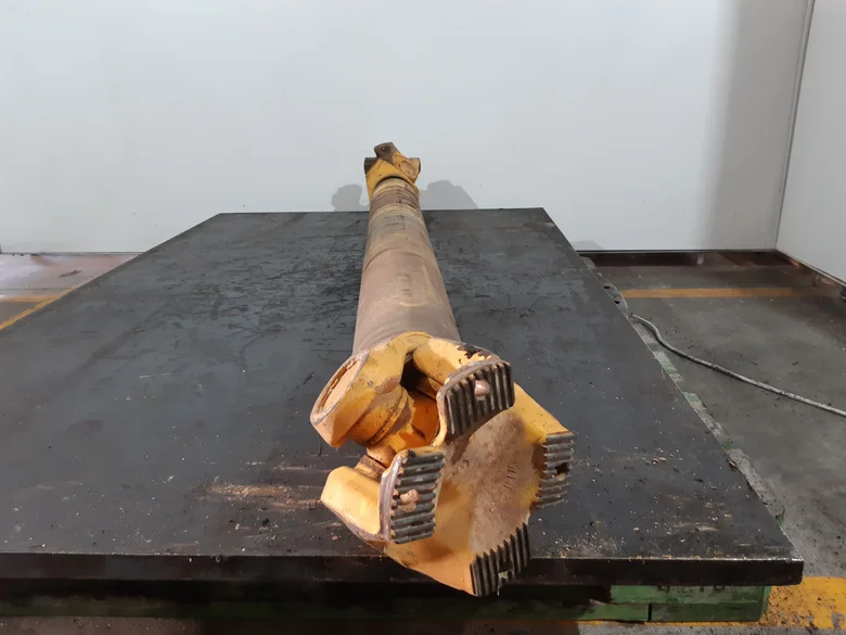 Cardan pour VOLVO A25D