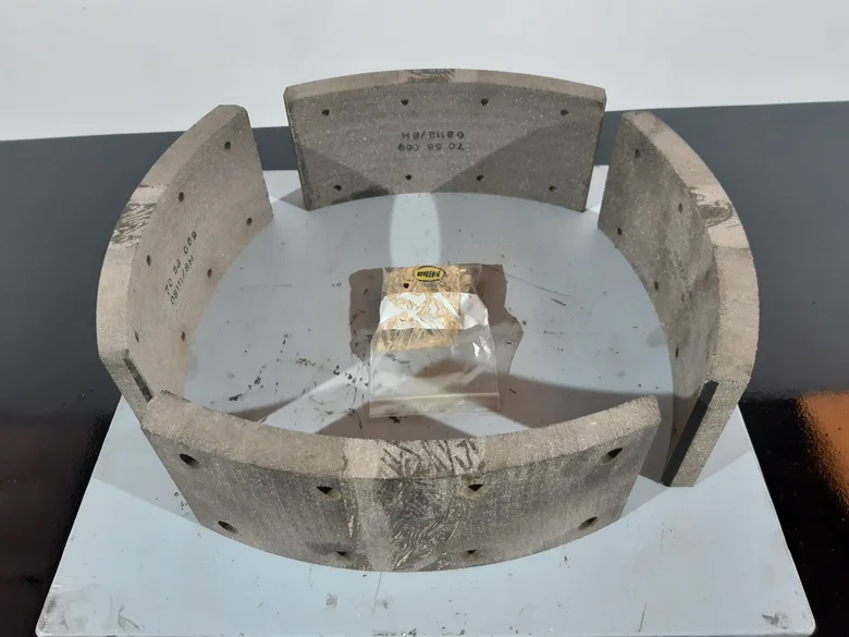 Frein pour CATERPILLAR 966C