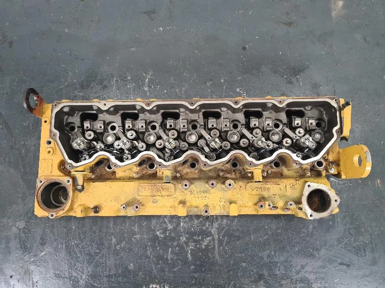 Cylinder Head for CATERPILLAR 323