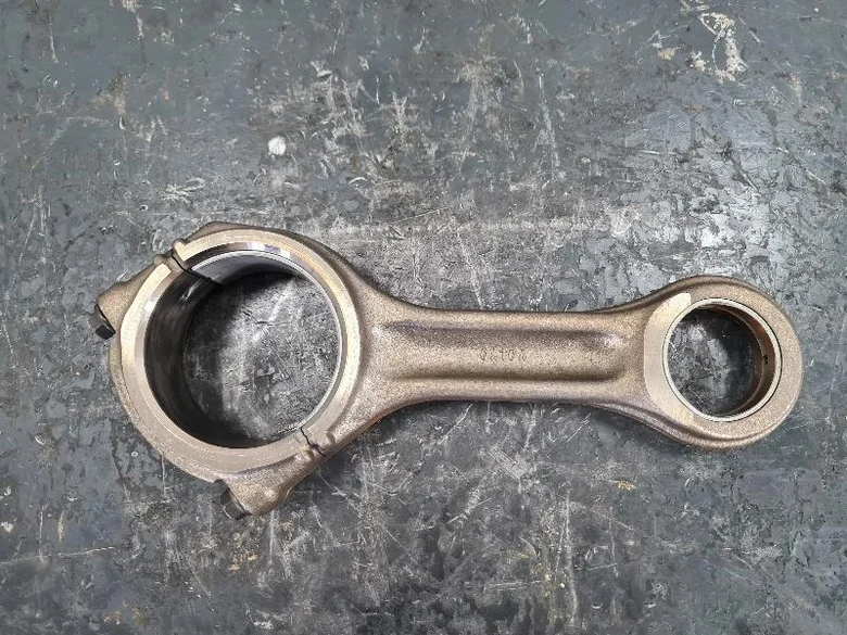 Connecting rod for VOLVO A25D