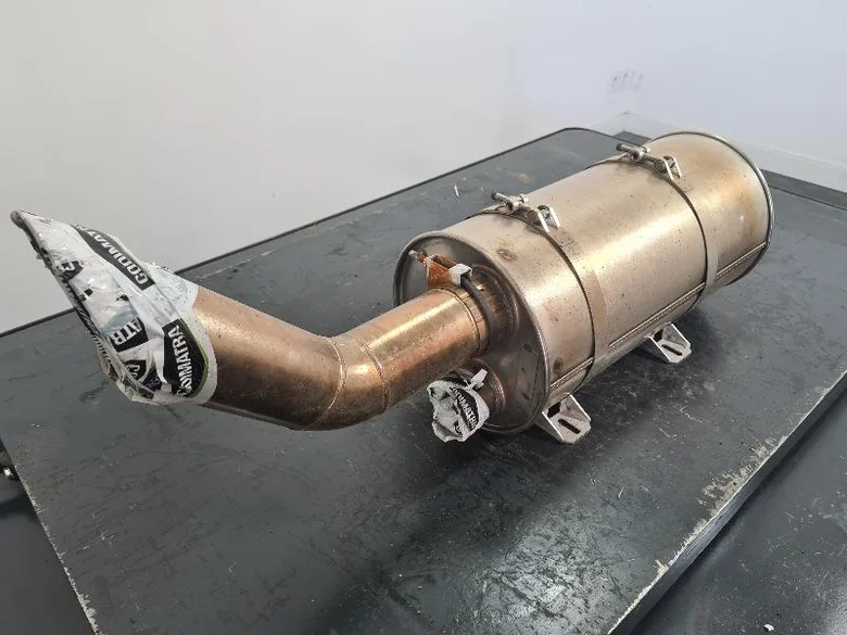 Silenciador para LIEBHERR R926COMP