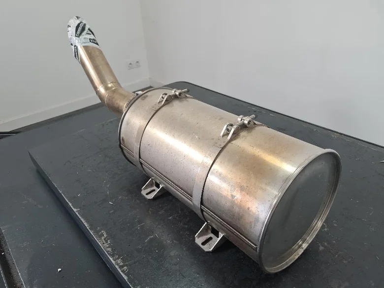 Silenciador para LIEBHERR R926COMP